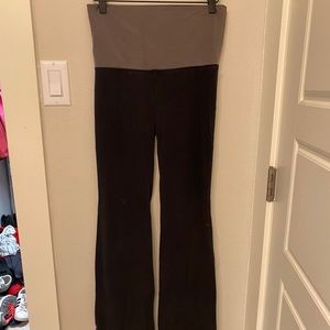 Victoria’s Secret Yoga Pants